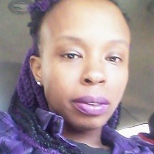 Meet your Posher, Alicia